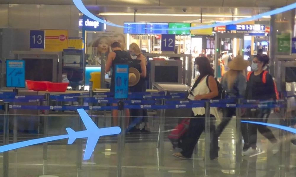 ΥΠΑ: Καταργείται από 15 Μαρτίου το PLF για όλους τους επιβάτες από το εξωτερικό